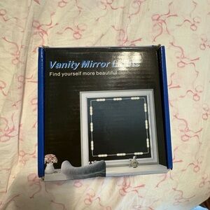 Illuminated Vanity Mirror Lights with White Bulbs